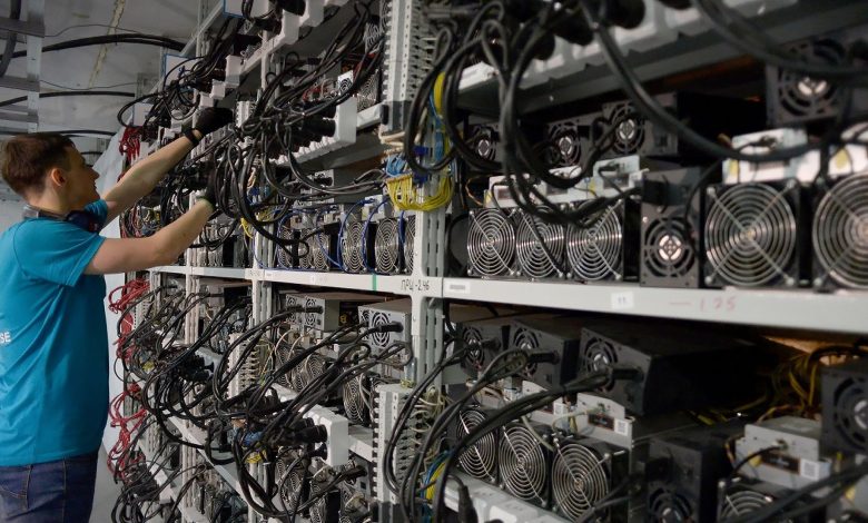 قبض برق بزرگترین فارم استخراج رمزارز ایران