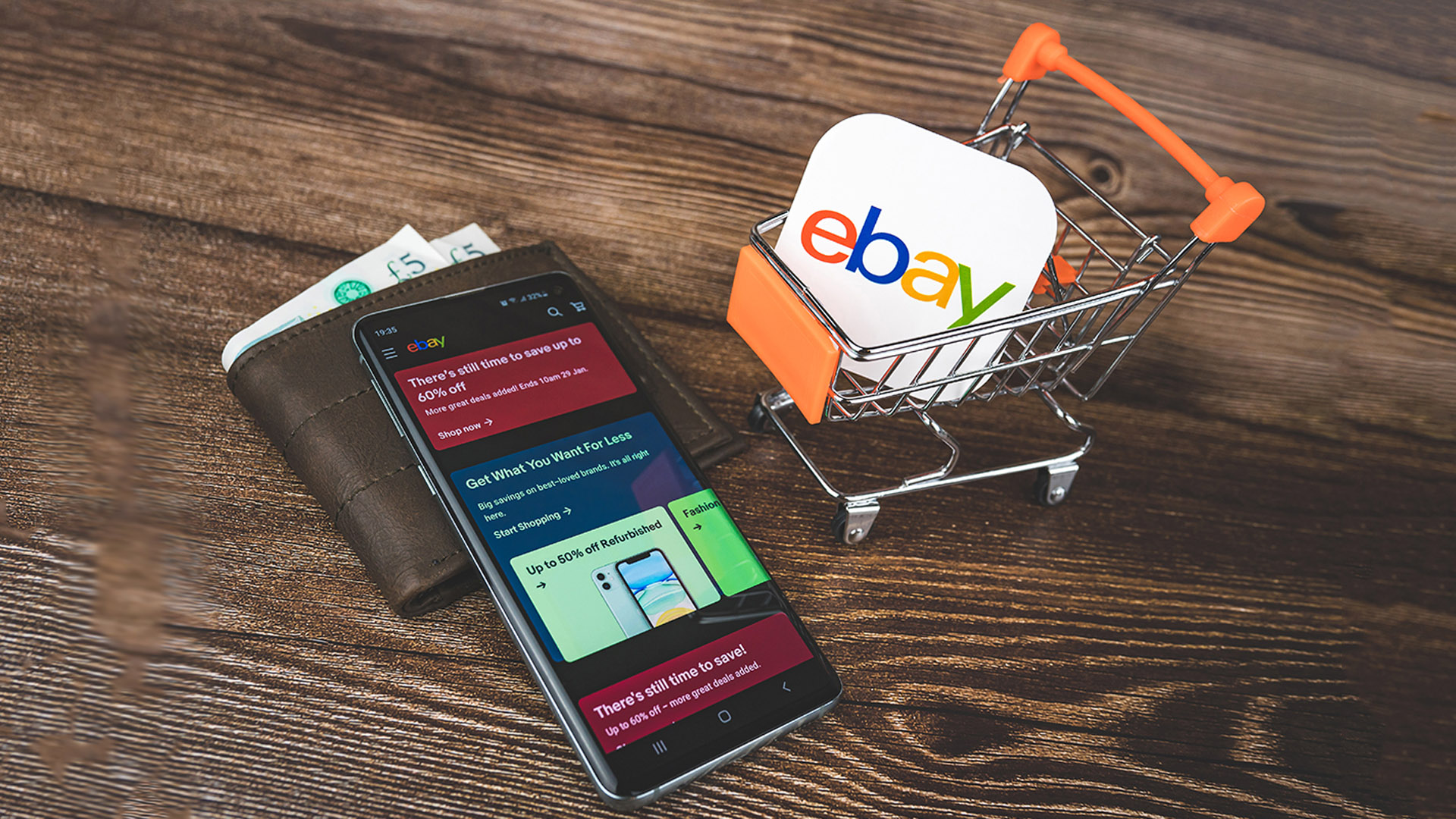 حراجی توکن‌های غیرقابل معاوضه در بازار ای‌بِی(eBay)